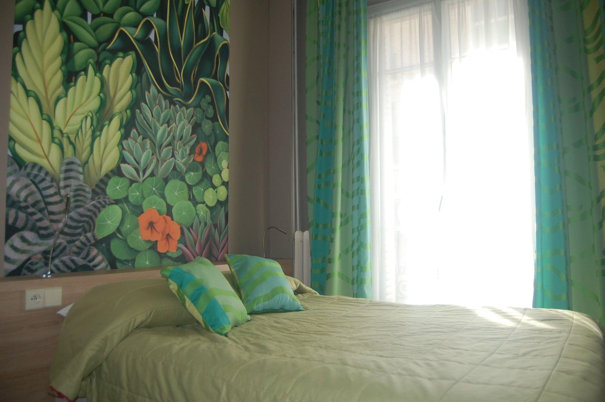 Hotel Jean Bart Paris Bagian luar foto
