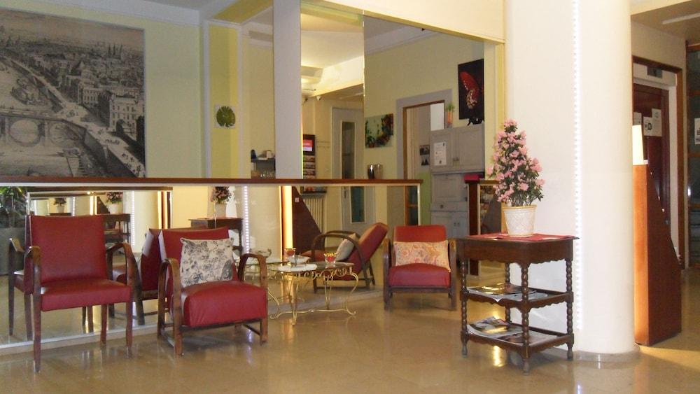 Hotel Jean Bart Paris Bagian luar foto